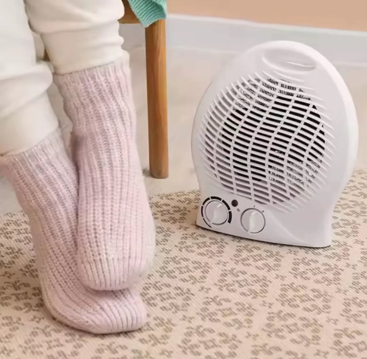 Termoventilatore Elettrico Portatile 1000/2000W con Termostato Regolabile e Maniglia – Riscaldamento Rapido per Casa e Ufficio