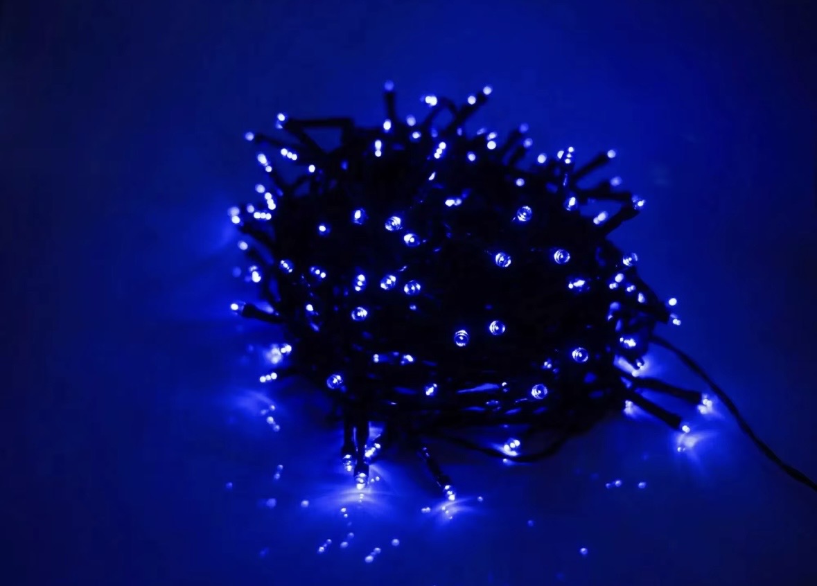 Luci Natalizie LED Blu – Catena luminosa 100 luci, 9 metri con giochi di luce