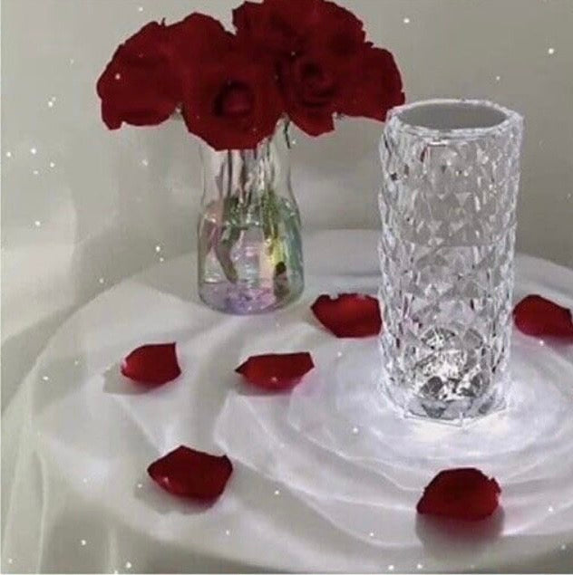 Lampada a Cristallo LED Ricaricabile – Lampada Decorativa da Tavolo con Effetto Prisma e Atmosfera Romantica