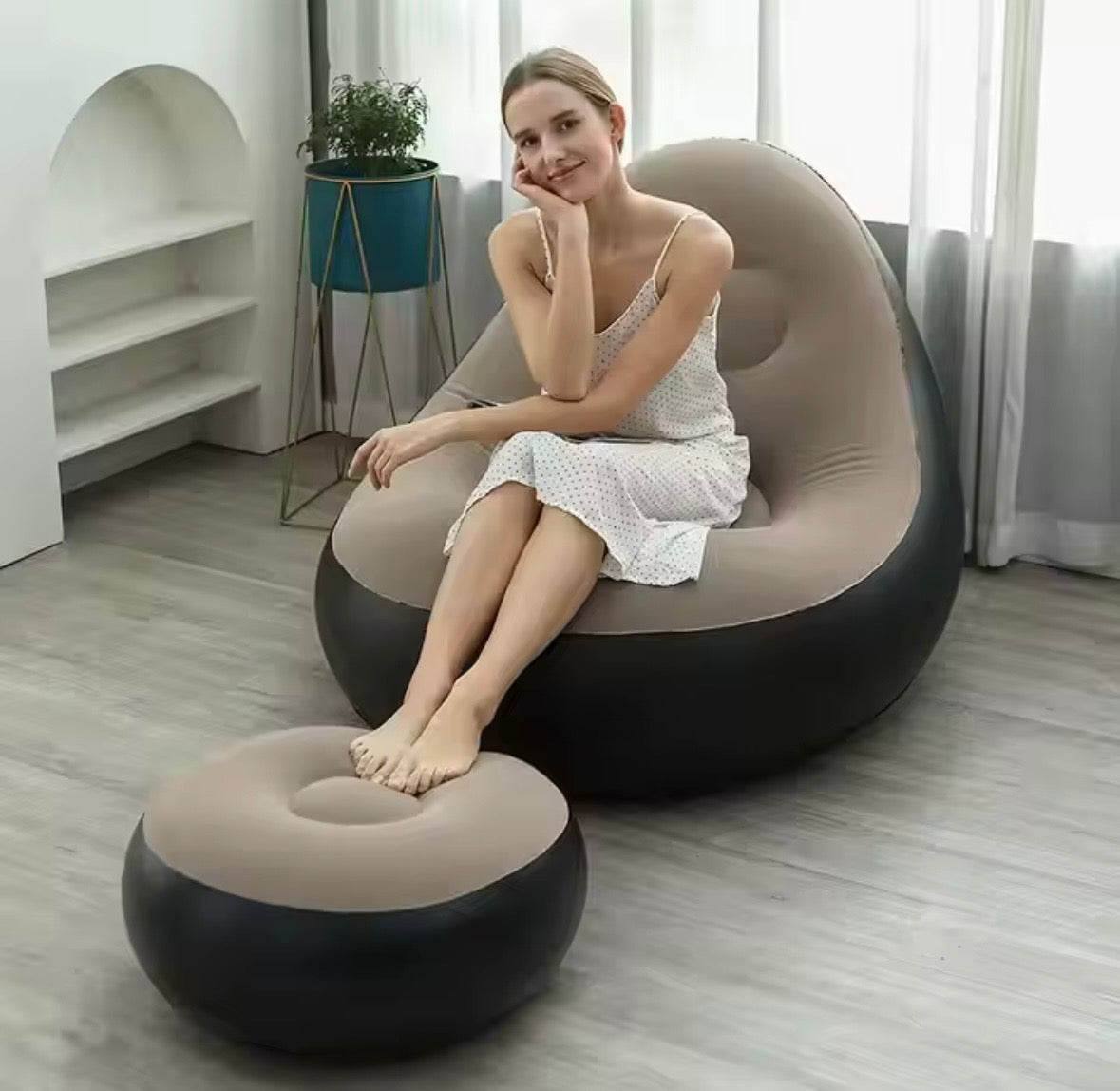 🛋️ Poltrona Gonfiabile con Poggiapiedi – Comfort e Stile Ovunque Tu Sia