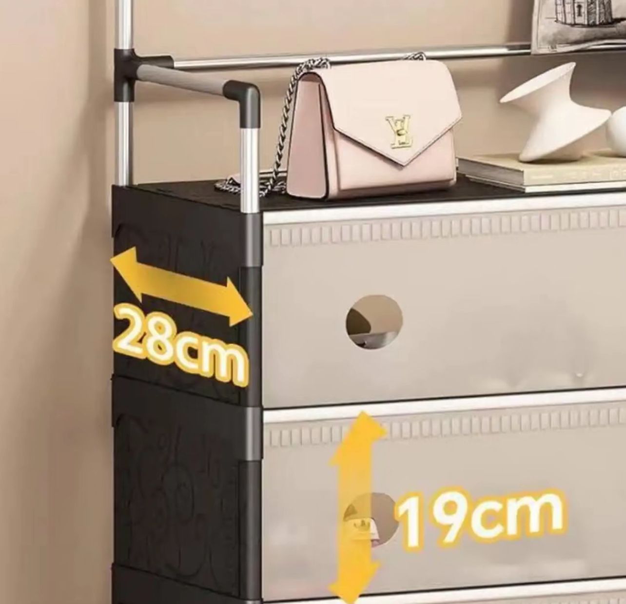 Mobile Organizer da Ingresso con Appendiabiti – Cassettiera Salvaspazio Multiuso con 4 Cassetti e Ganci