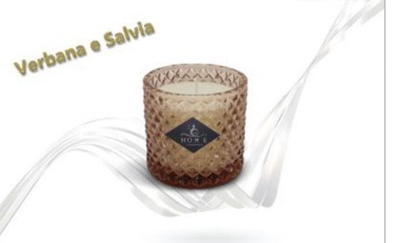 Candela Profumata Legno di Rosa – Eleganza, Calore e Raffinatezza