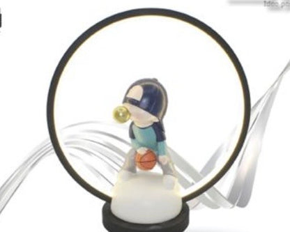 Lampada LED Decorativa con Personaggio – Design Moderno e Luce Accogliente