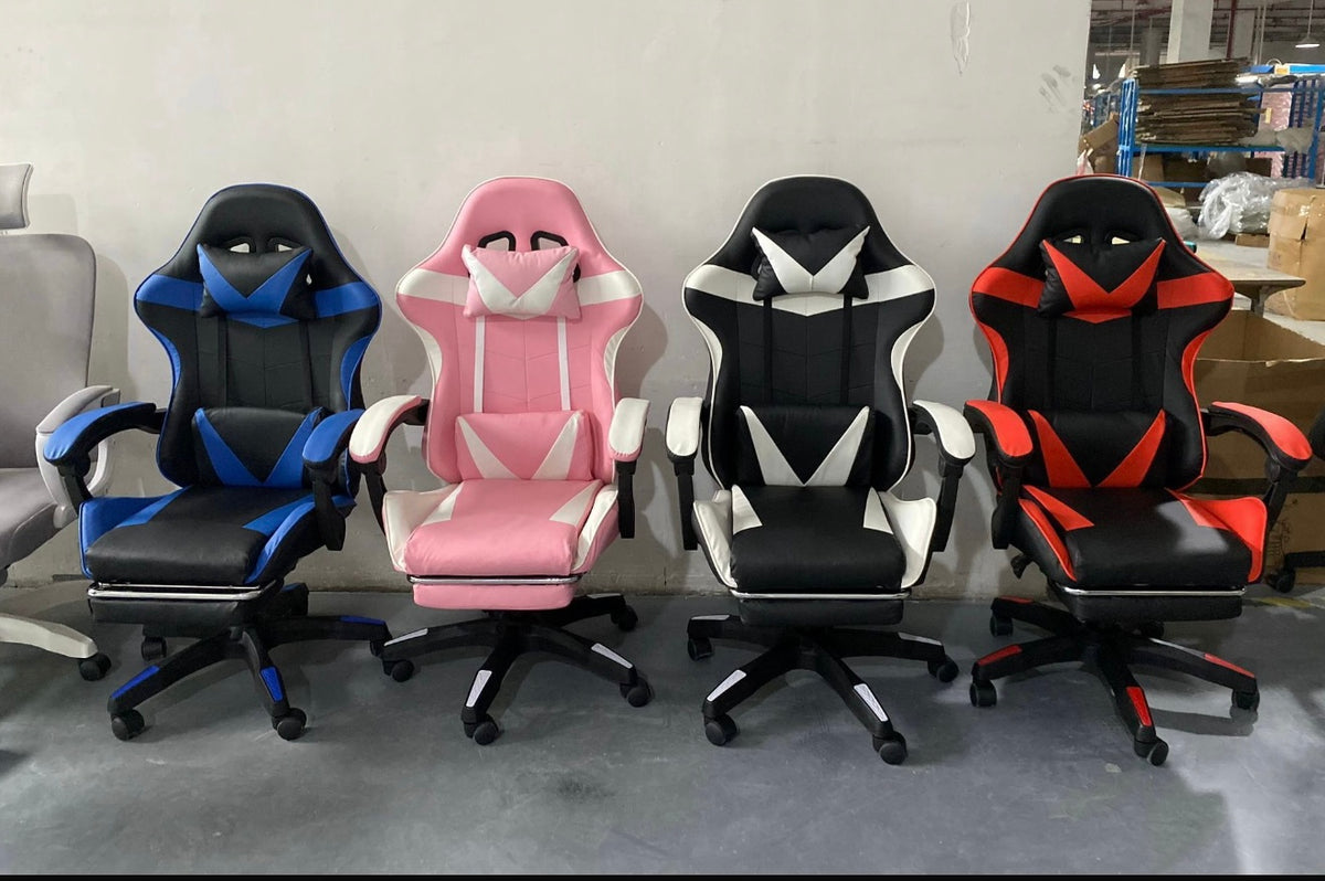 Sedia da Gaming Ergonomica Racing con Poggiapiedi Estraibile e Schienale Reclinabile 150° - Comfort Premium